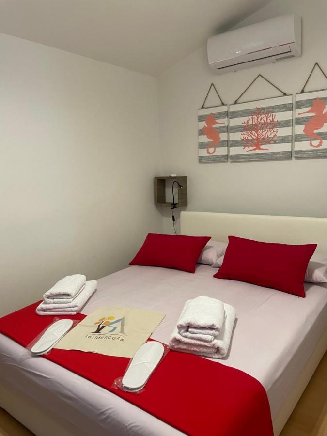 Residence4A-Appartamento Rosso Ravni Luaran gambar