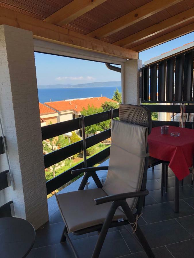 Residence4A-Appartamento Rosso Ravni Luaran gambar